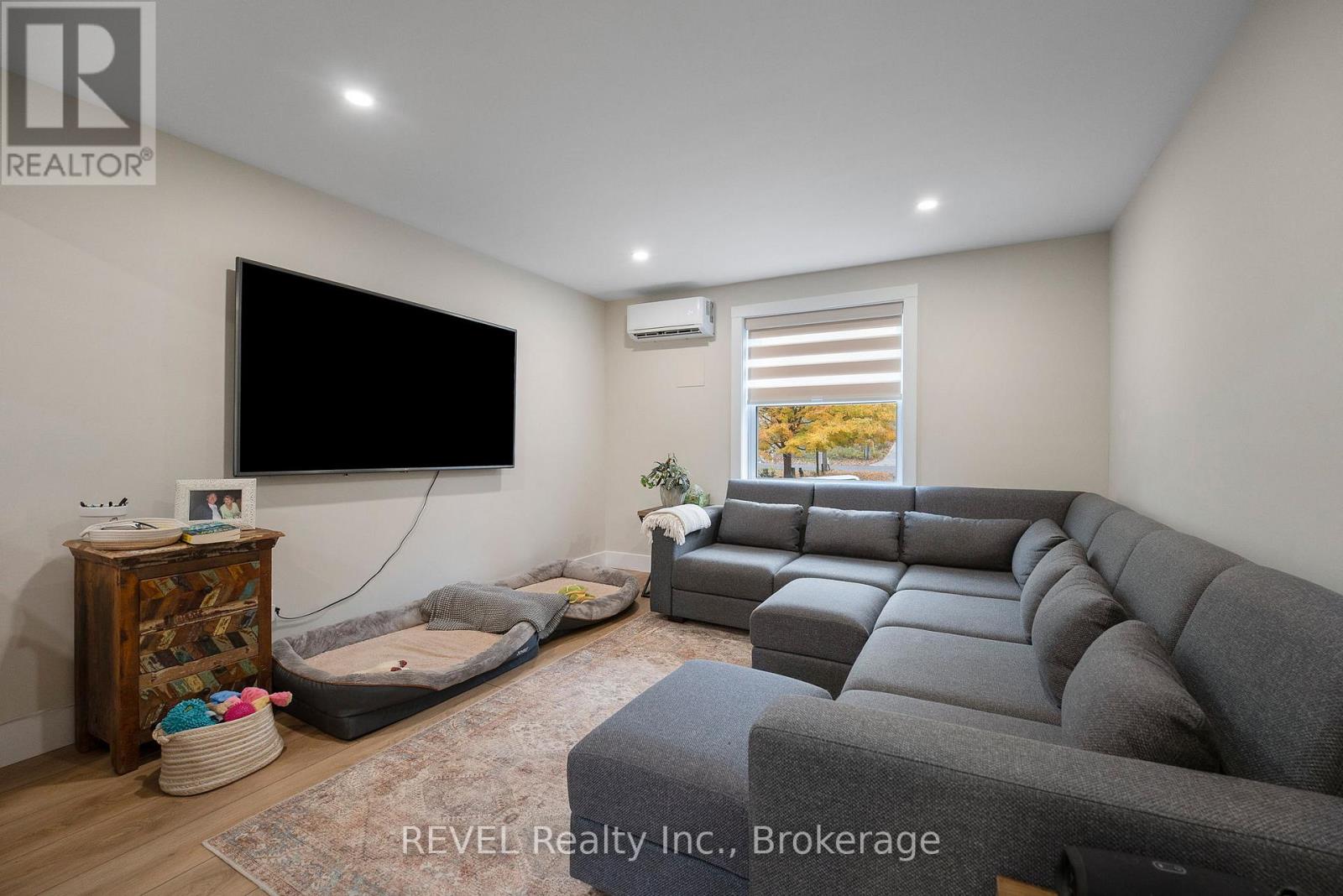 10414 Lakeshore Road, Wainfleet, Ontario  L3K 5V4 - Photo 39 - X12593080