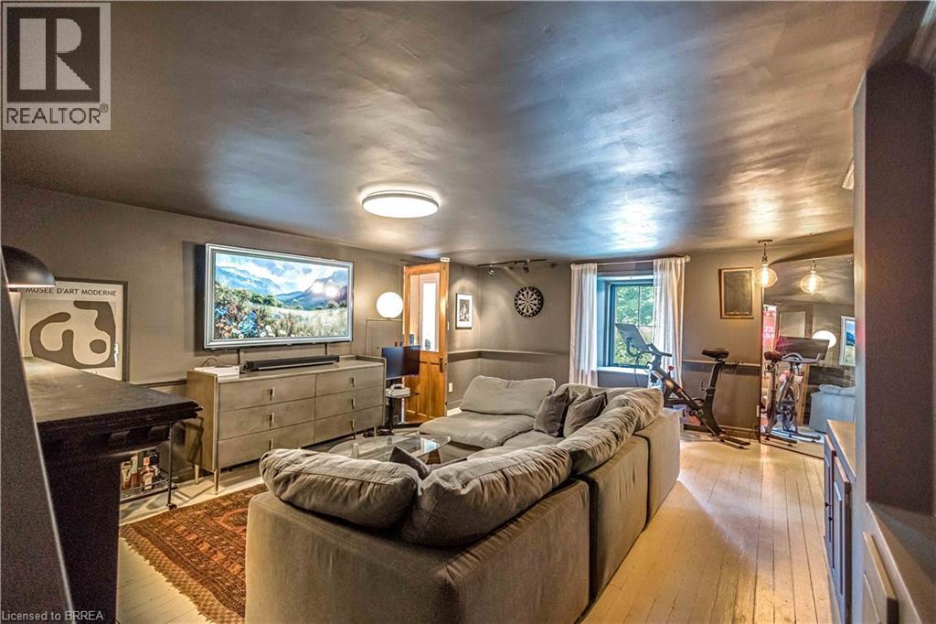 57 Main Street, Paris, Ontario  N3L 1E5 - Photo 22 - 40791413