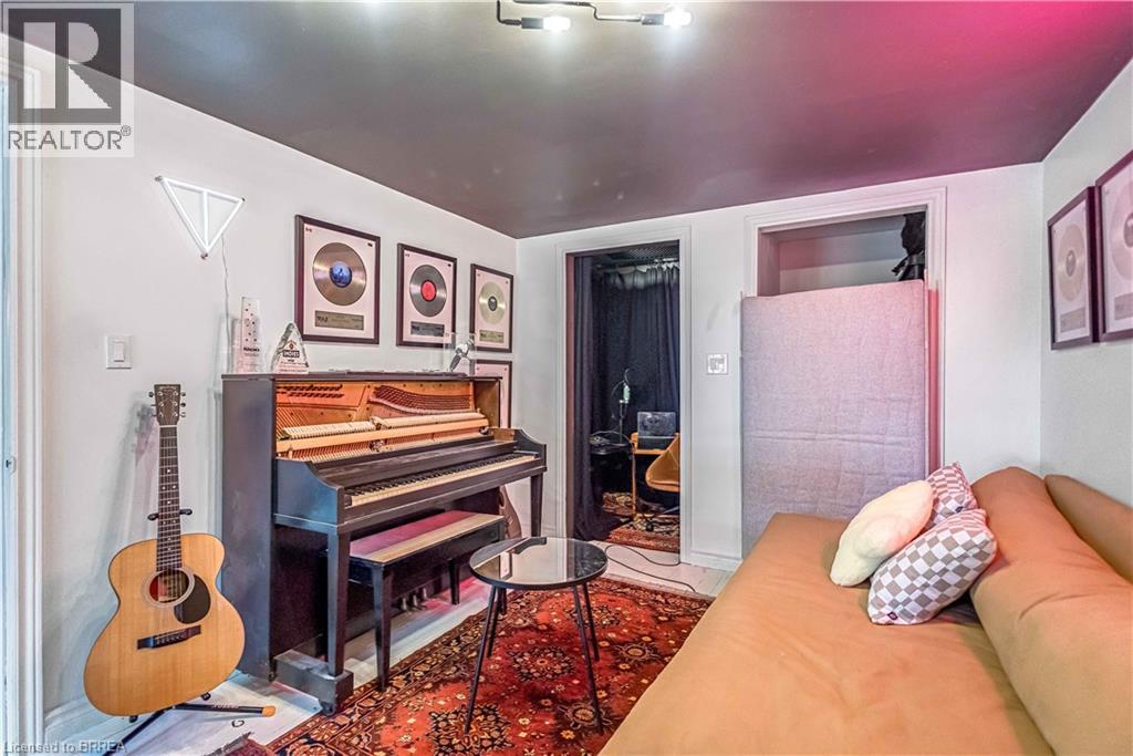 57 Main Street, Paris, Ontario  N3L 1E5 - Photo 25 - 40791413