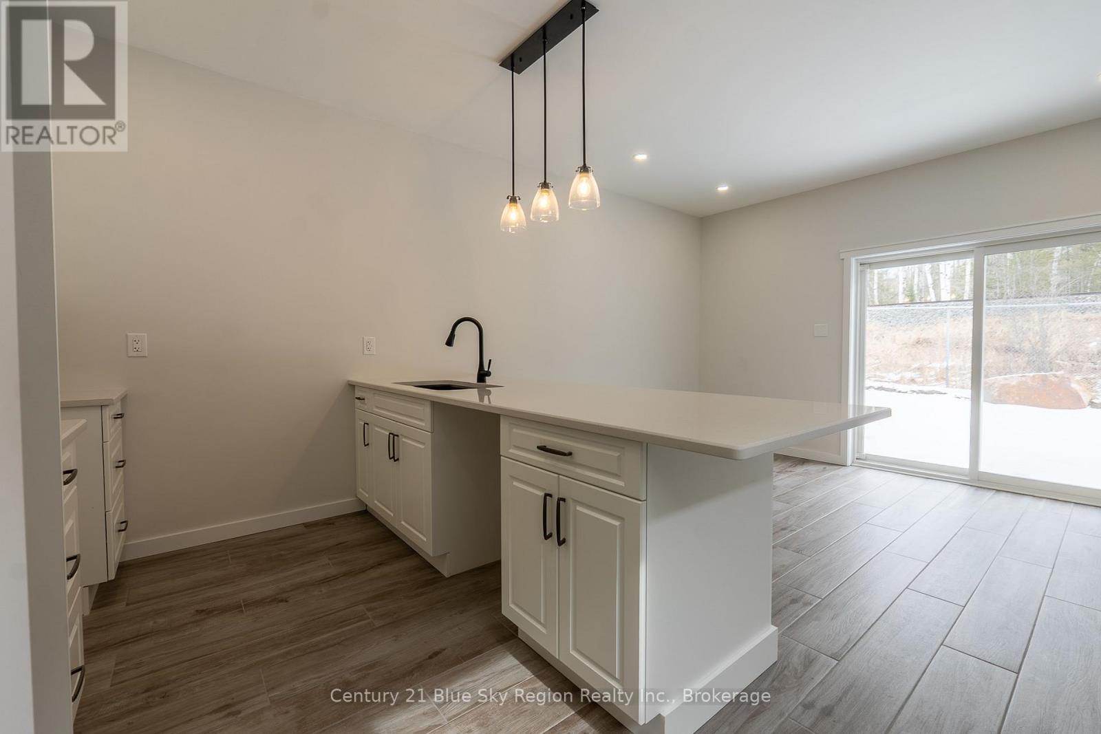 16 Birch Street, Powassan, Ontario P0H 1Z0 - Photo 16 - X12437076