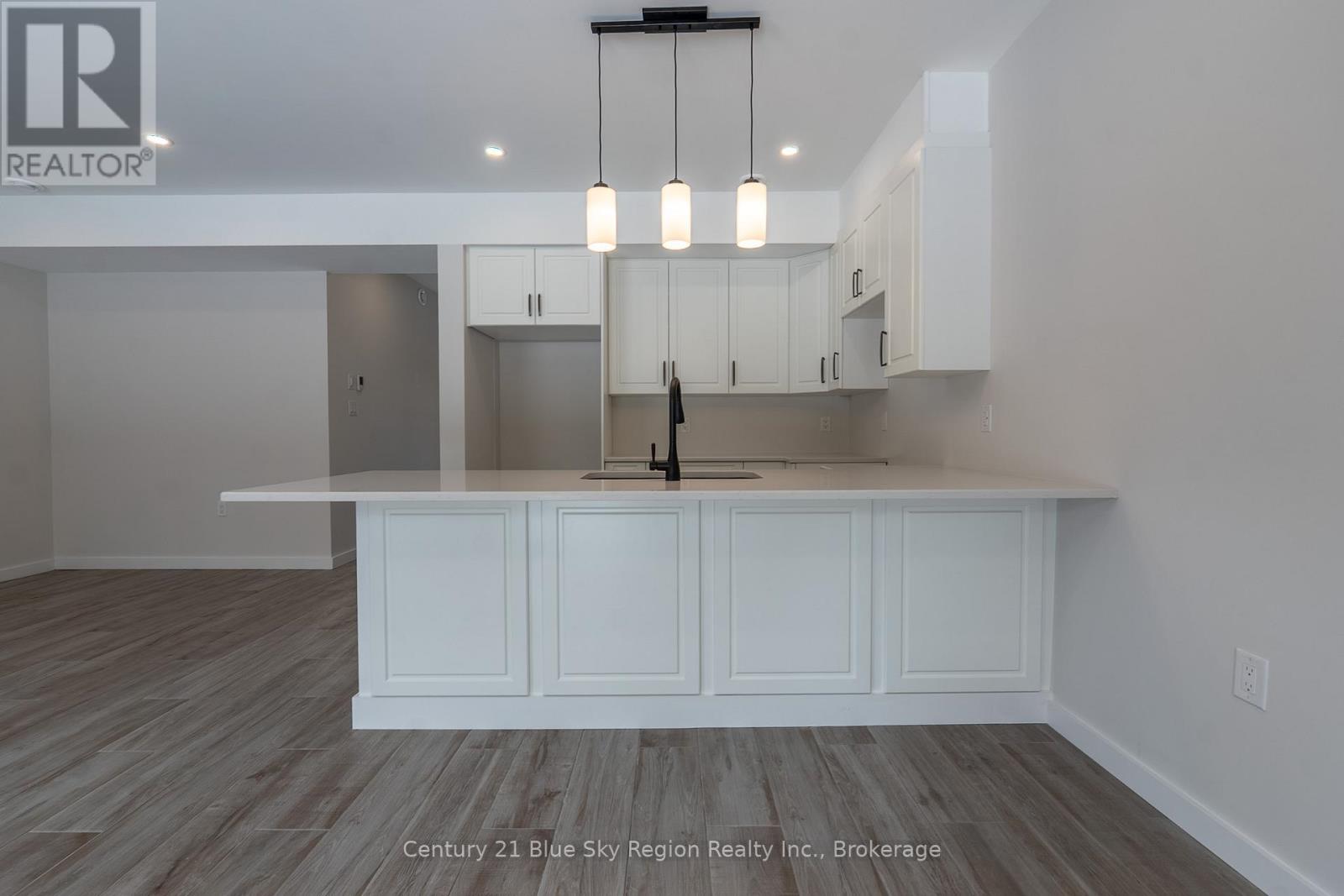 16 Birch Street, Powassan, Ontario P0H 1Z0 - Photo 15 - X12437076