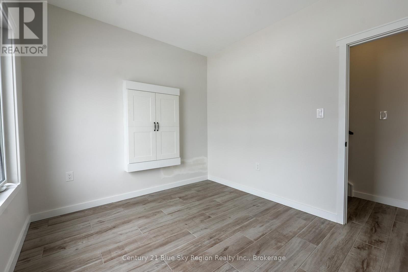 16 Birch Street, Powassan, Ontario P0H 1Z0 - Photo 19 - X12437076