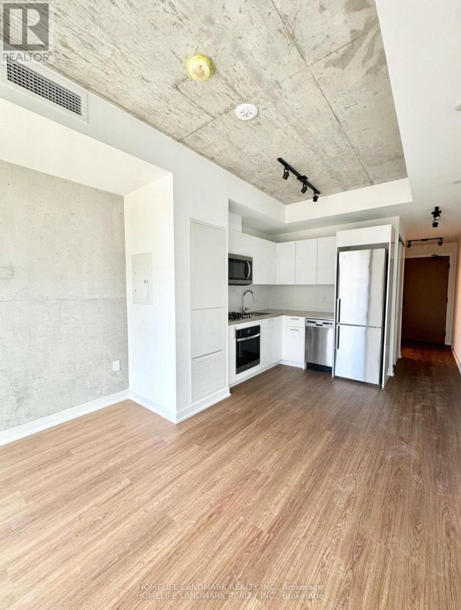 1304 - 195 Mccaul Street, Toronto, Ontario  M5T 1W6 - Photo 6 - C12593090