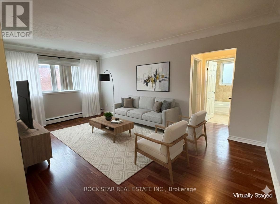 7 - 66 Mericourt Road, Hamilton, Ontario L8S 2N9 - Photo 4 - X12549254