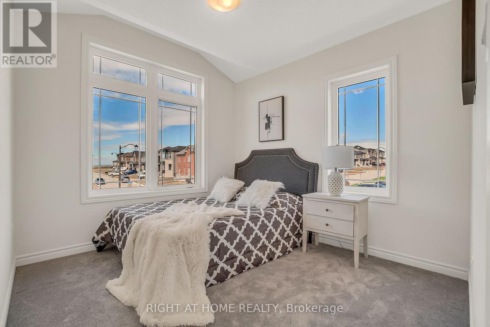 Main-Upper - 2091 Hallandale Street, Oshawa, Ontario  L1L 0T9 - Photo 14 - E12593078