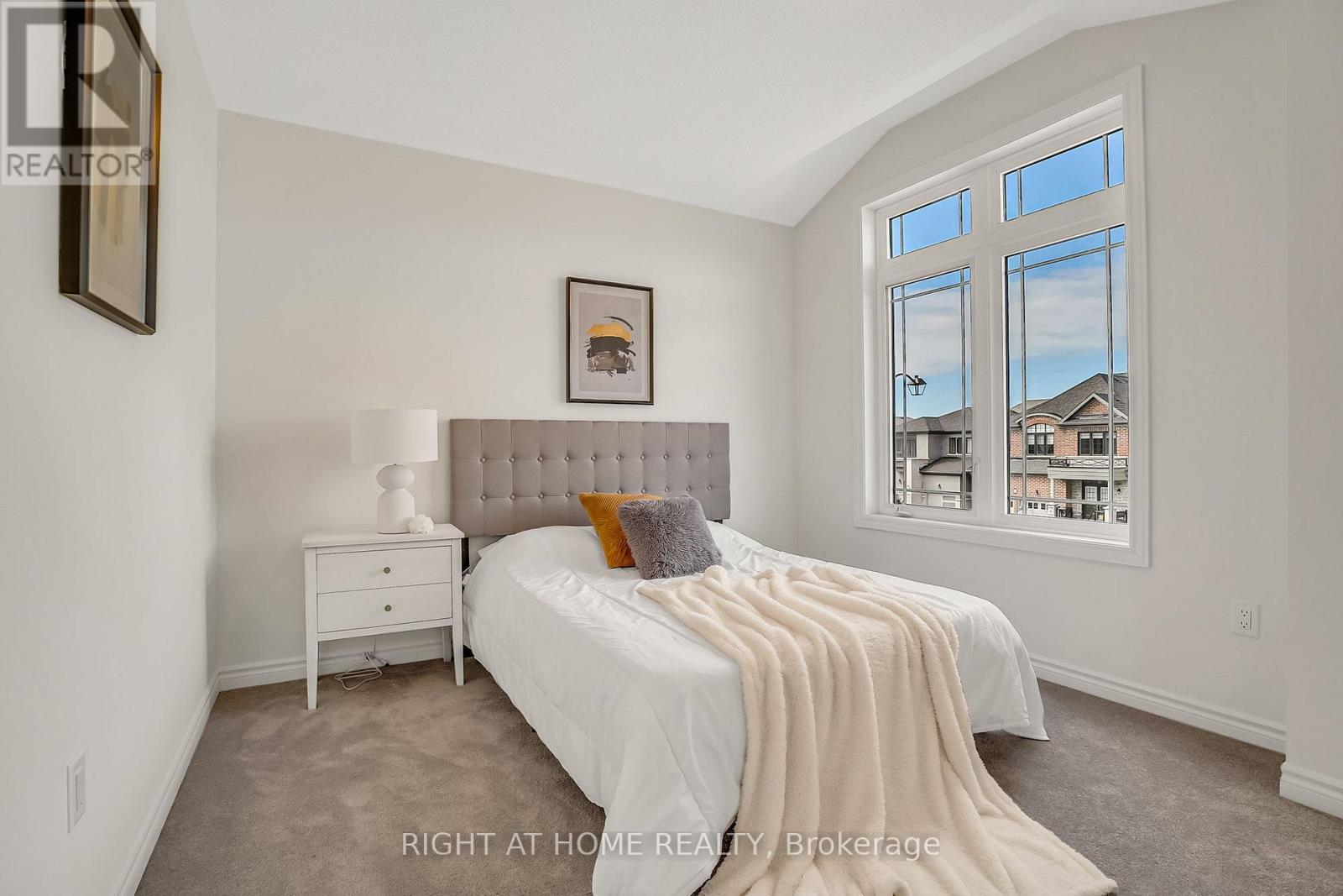 Main-Upper - 2091 Hallandale Street, Oshawa, Ontario  L1L 0T9 - Photo 15 - E12593078