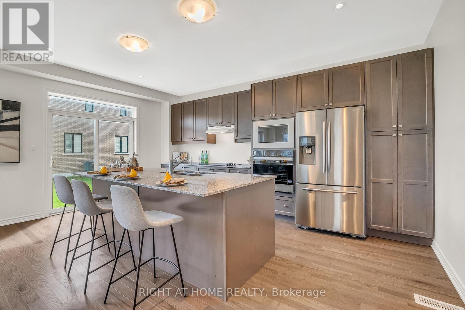 Main-Upper - 2091 Hallandale Street, Oshawa, Ontario  L1L 0T9 - Photo 6 - E12593078