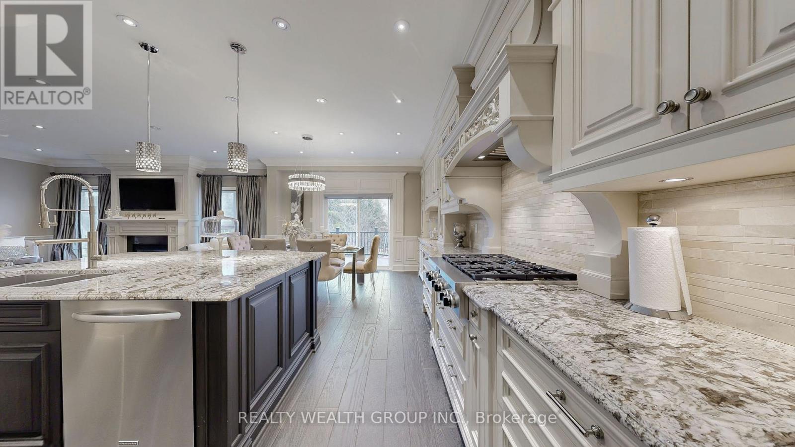 43 Catano Court, Richmond Hill, Ontario  L4S 2V4 - Photo 11 - N12593076