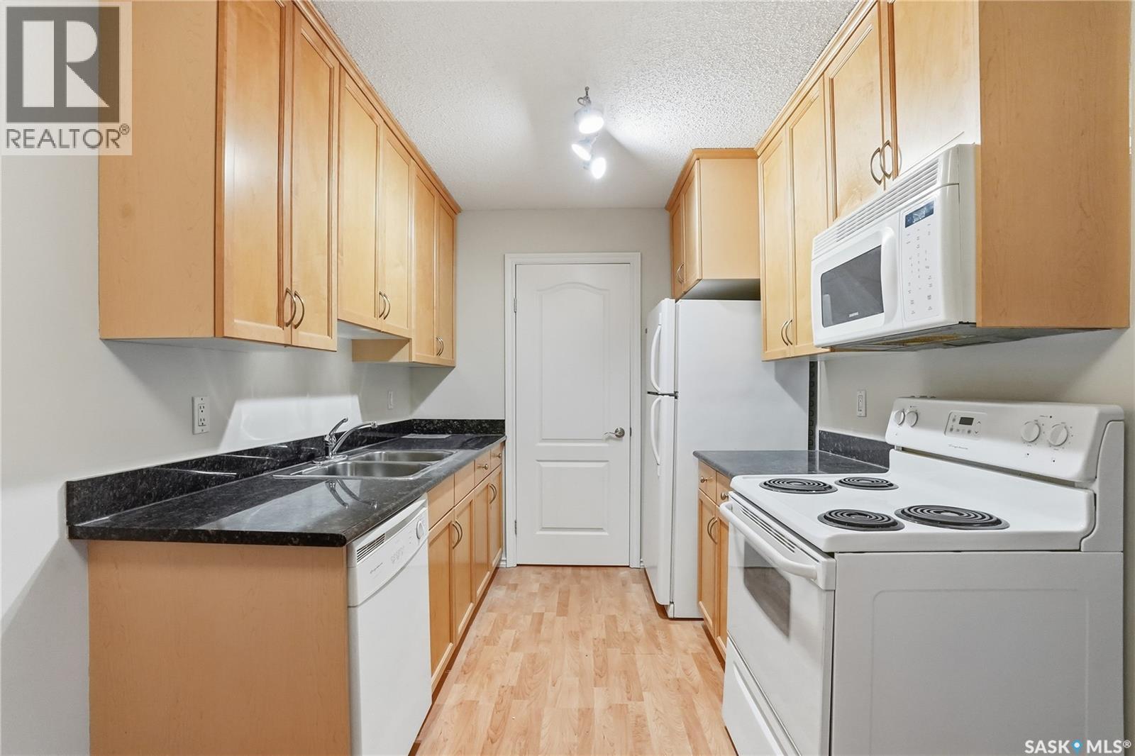 204e 1121 Mckercher Drive, Saskatoon, Saskatchewan  S7H 5B8 - Photo 10 - SK025029