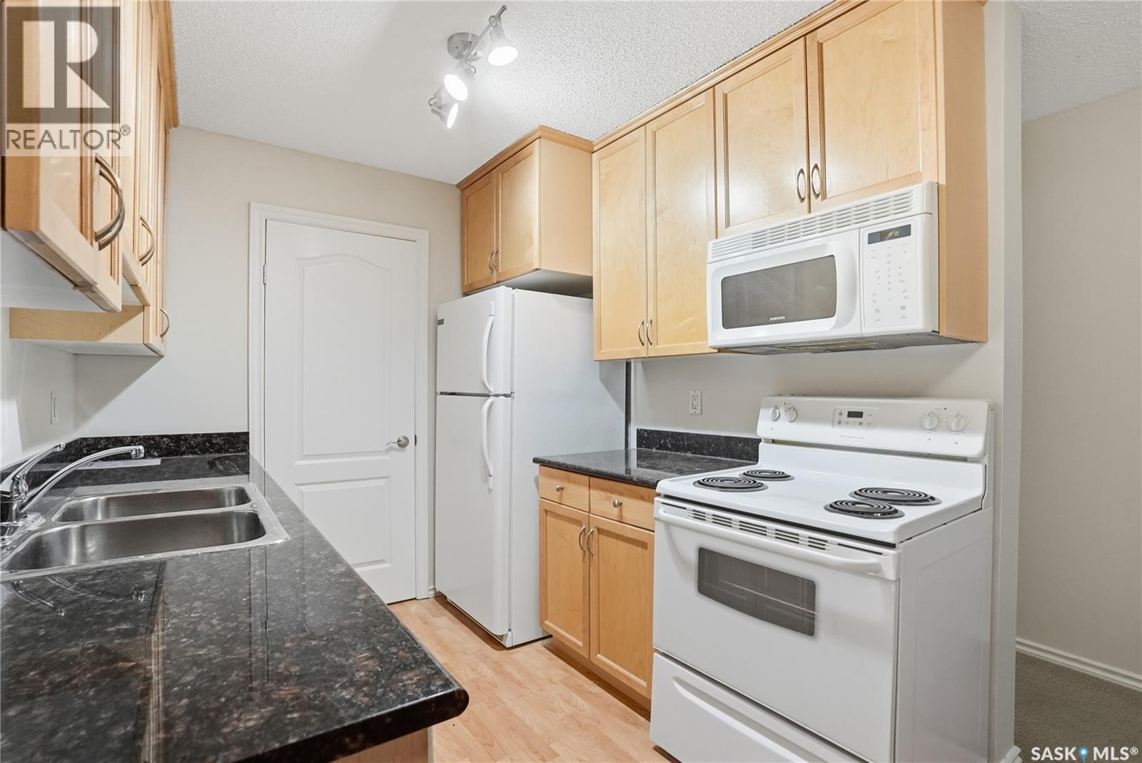 204e 1121 Mckercher Drive, Saskatoon, Saskatchewan  S7H 5B8 - Photo 11 - SK025029