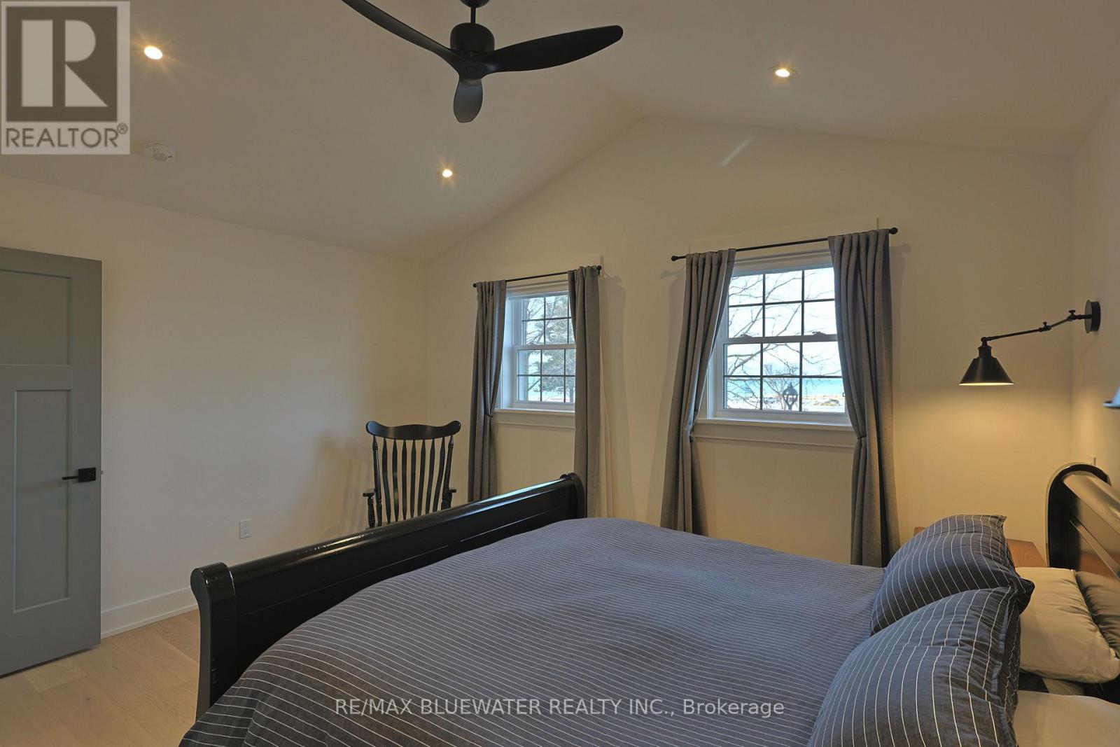 82 River Road, Lambton Shores, Ontario  N0M 1T0 - Photo 30 - X12593104