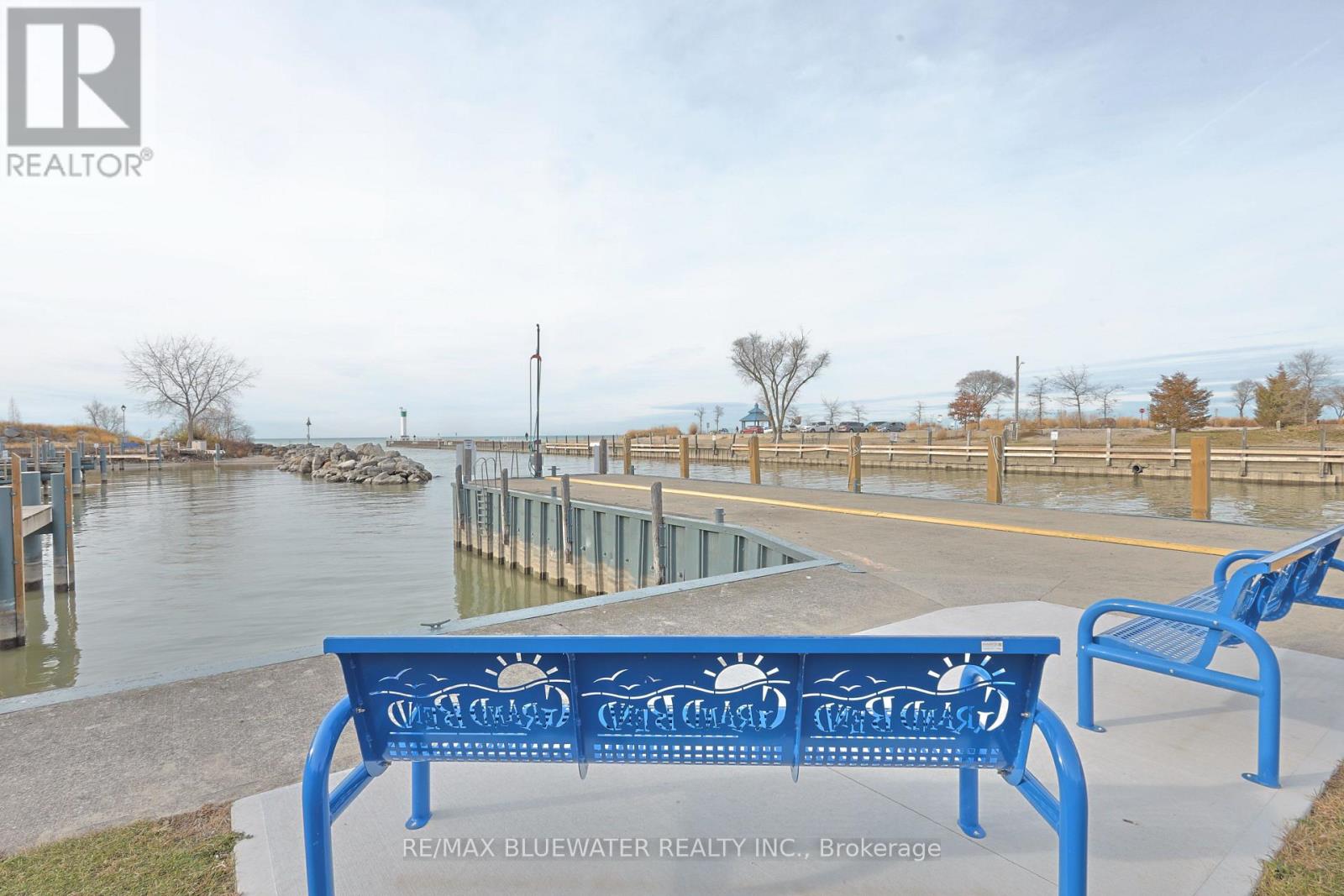 82 River Road, Lambton Shores, Ontario  N0M 1T0 - Photo 48 - X12593104