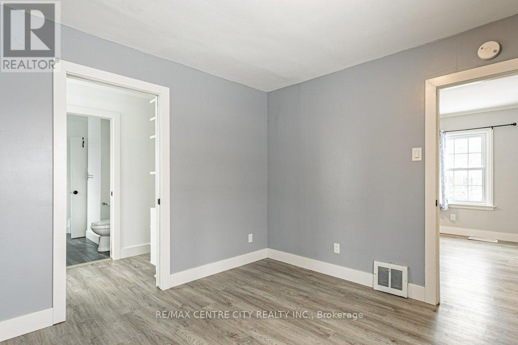 1305 Langmuir Avenue, London East, Ontario  N5W 2G5 - Photo 18 - X12593134