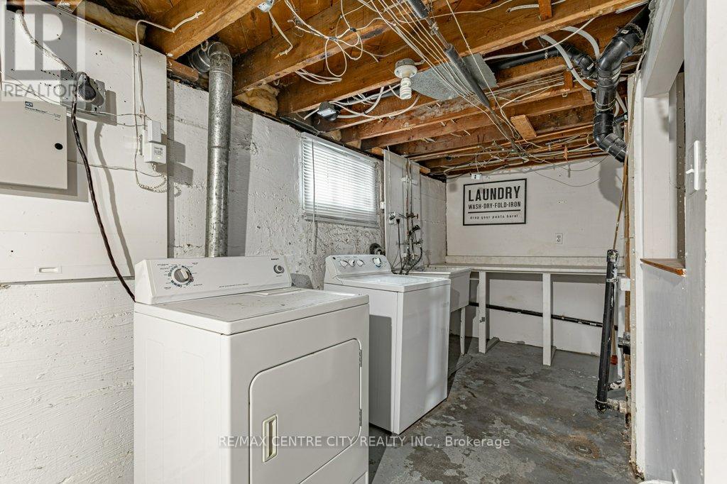 1305 Langmuir Avenue, London East, Ontario  N5W 2G5 - Photo 24 - X12593134