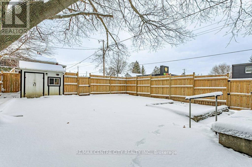 1305 Langmuir Avenue, London East, Ontario  N5W 2G5 - Photo 31 - X12593134