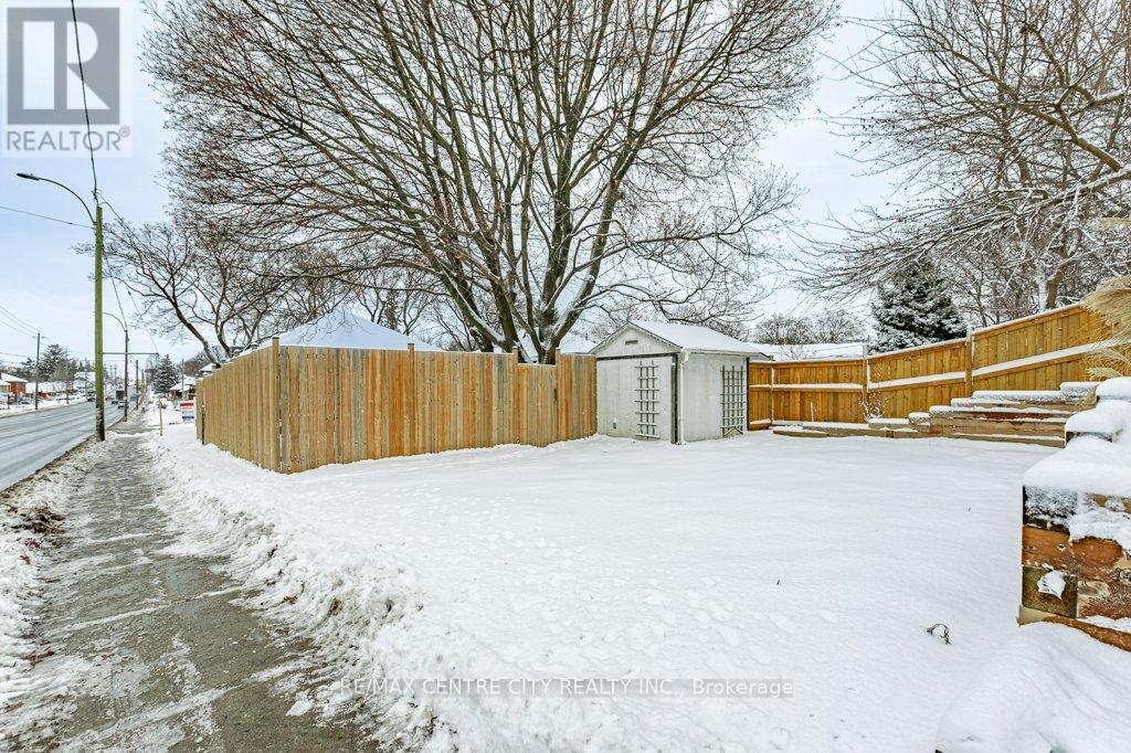 1305 Langmuir Avenue, London East, Ontario  N5W 2G5 - Photo 35 - X12593134