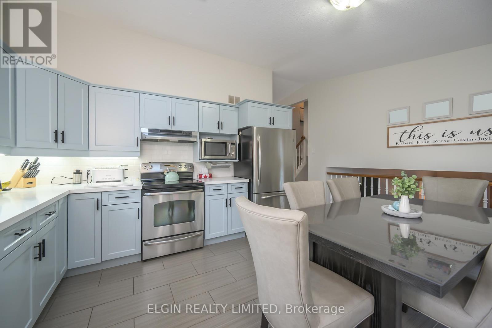 234 Kettle Creek Drive, Central Elgin, Ontario  N0L 1B0 - Photo 24 - X12593150