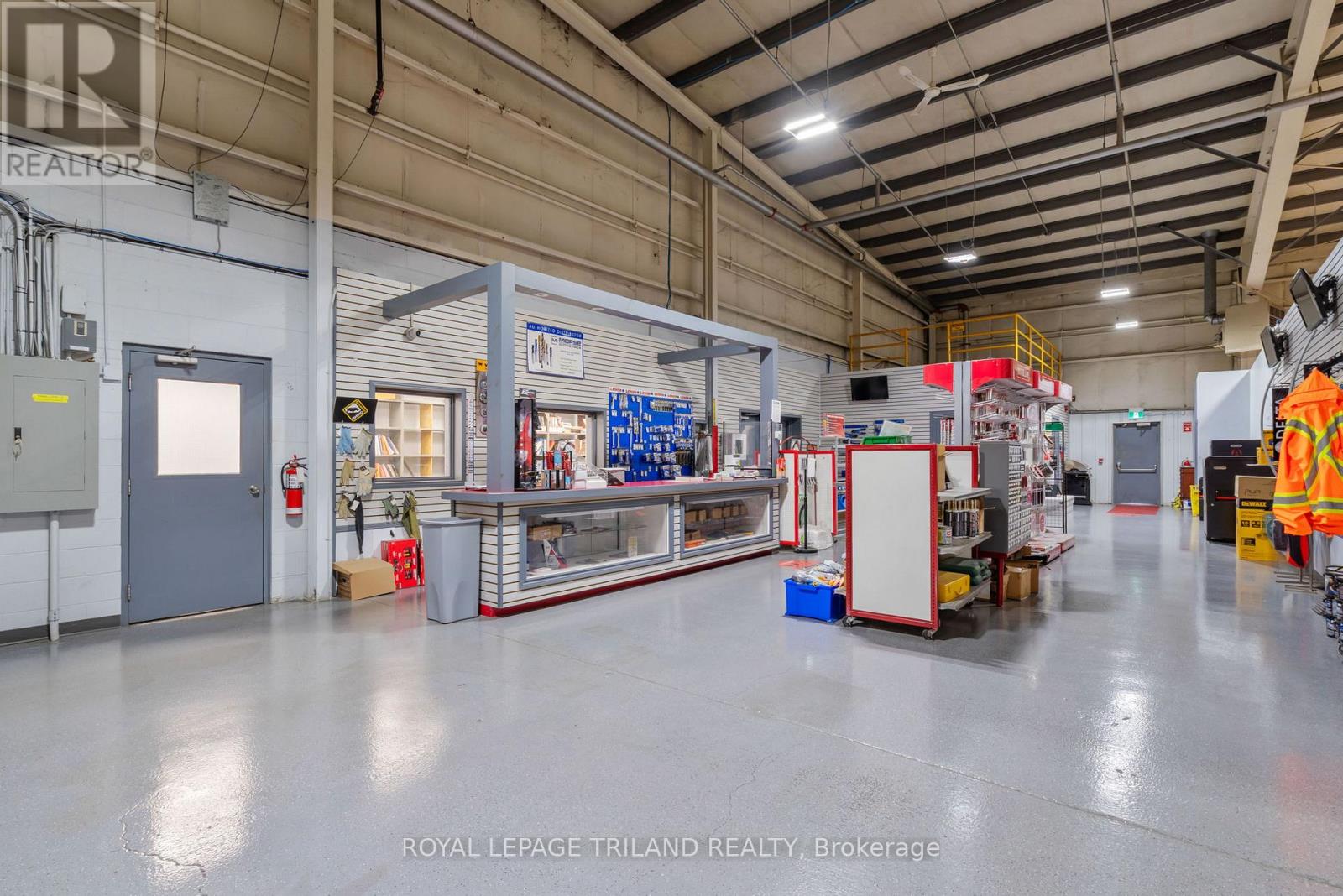 130 Woodworth Avenue S, St. Thomas, Ontario  N5P 3K1 - Photo 24 - X12593164