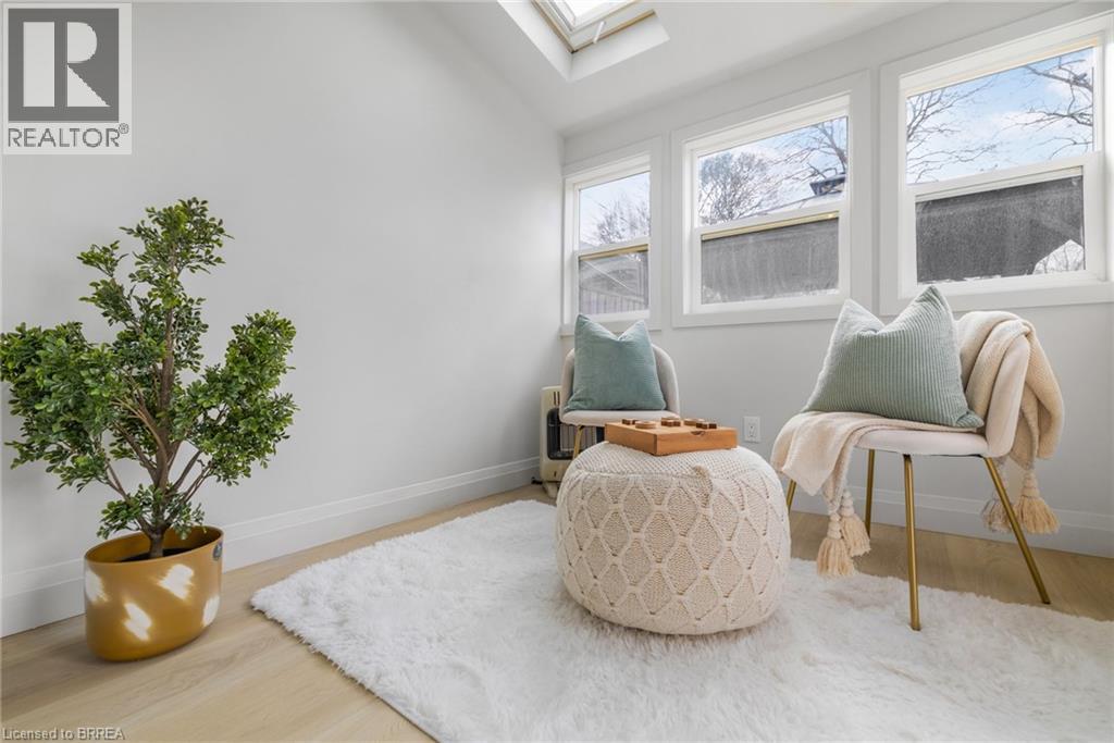 52 Charing Cross Street, Brantford, Ontario  N3R 2H3 - Photo 12 - 40783898