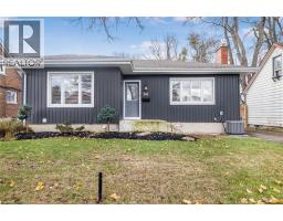 52 CHARING CROSS Street, Brantford, Ontario