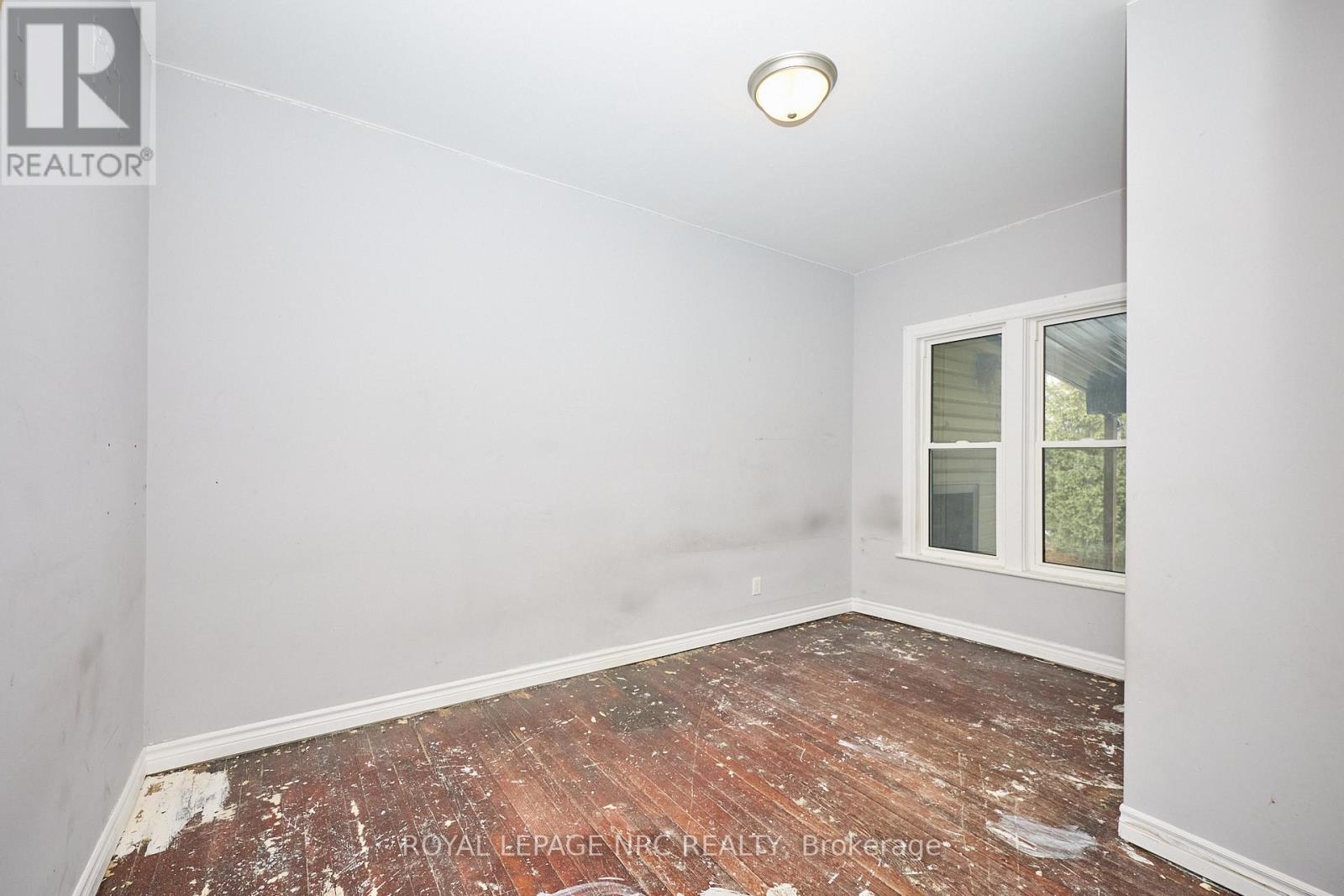 4639 Eastwood Crescent, Niagara Falls, Ontario  L2E 1B2 - Photo 15 - X12593132