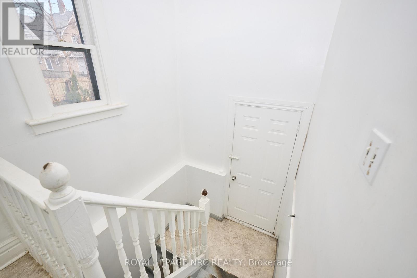 4639 Eastwood Crescent, Niagara Falls, Ontario  L2E 1B2 - Photo 18 - X12593132