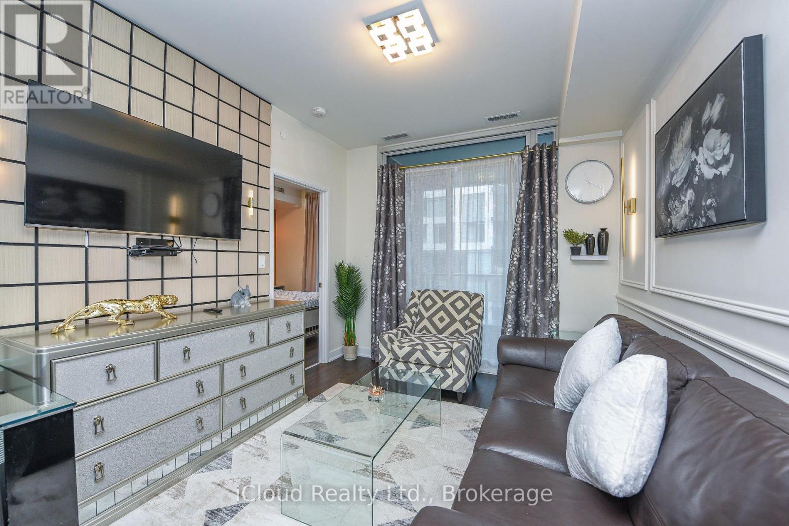 1015 - 576 Front St Street W, Toronto, Ontario M5V 0P8 - Photo 34 - C12591638