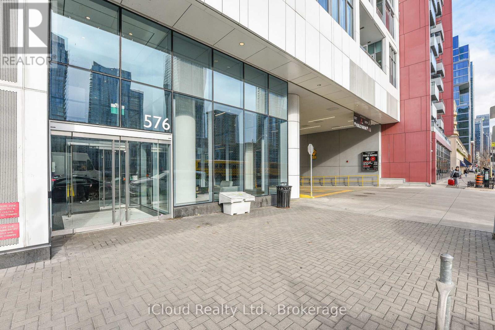 1015 - 576 Front St Street W, Toronto, Ontario M5V 0P8 - Photo 5 - C12591638