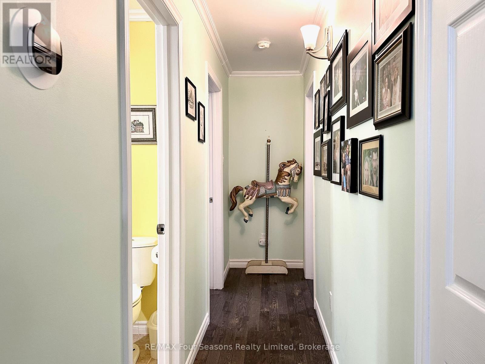 225 Christopher Street, Clearview, Ontario  L0M 1S0 - Photo 20 - S12593126