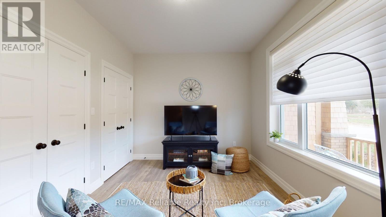 7 Thimbleweed Drive, Bluewater, Ontario  N0M 1G0 - Photo 19 - X12593162