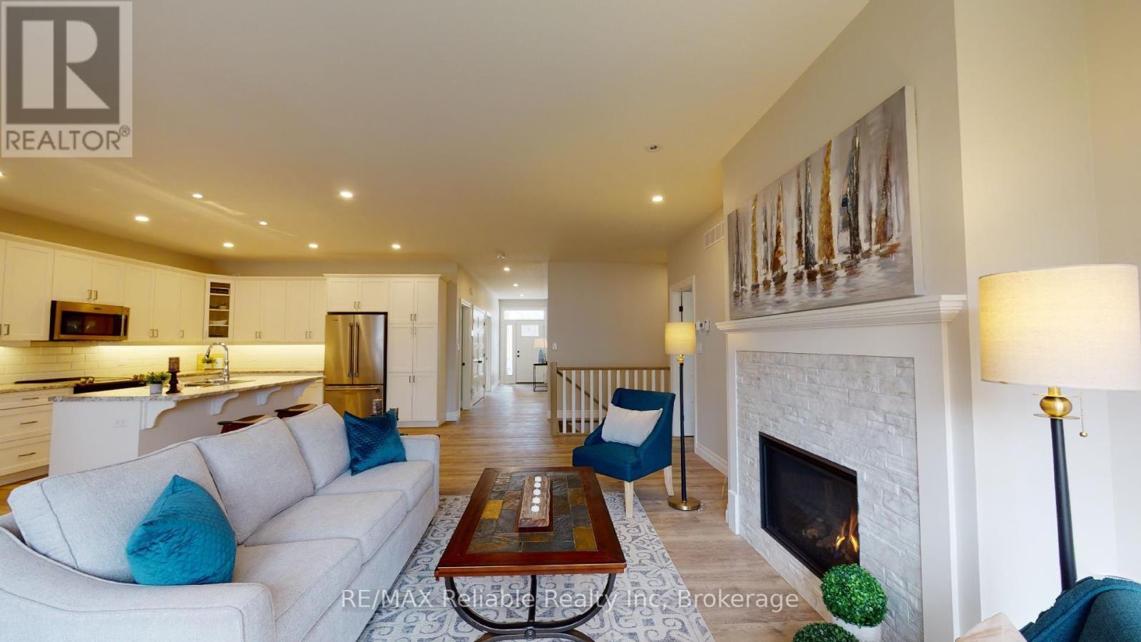 7 Thimbleweed Drive, Bluewater, Ontario  N0M 1G0 - Photo 4 - X12593162