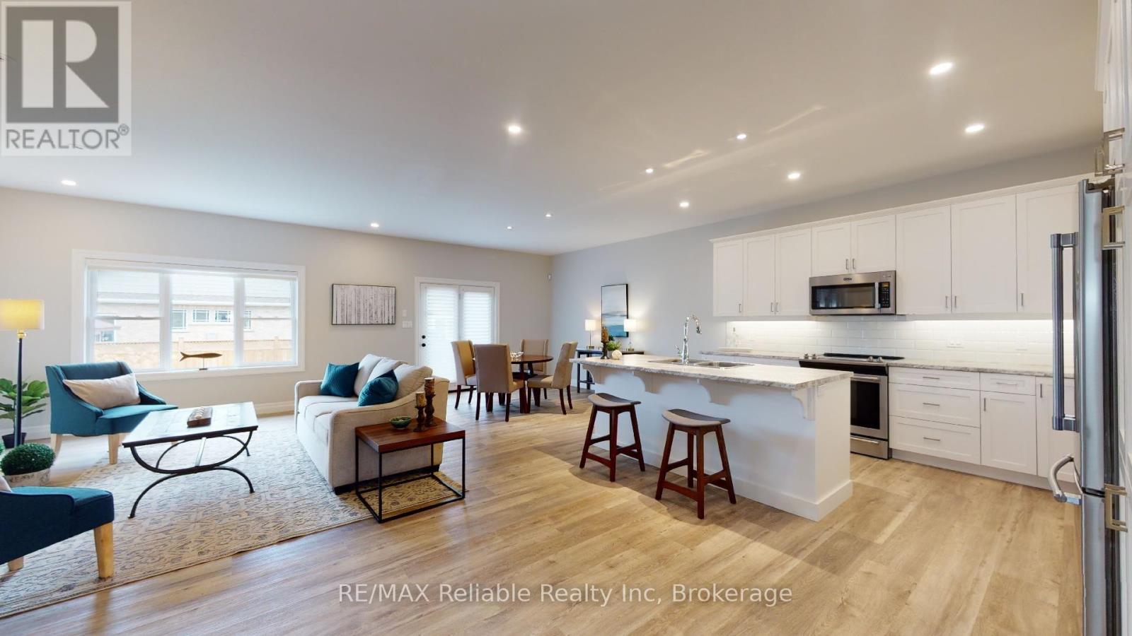 7 Thimbleweed Drive, Bluewater, Ontario  N0M 1G0 - Photo 7 - X12593162