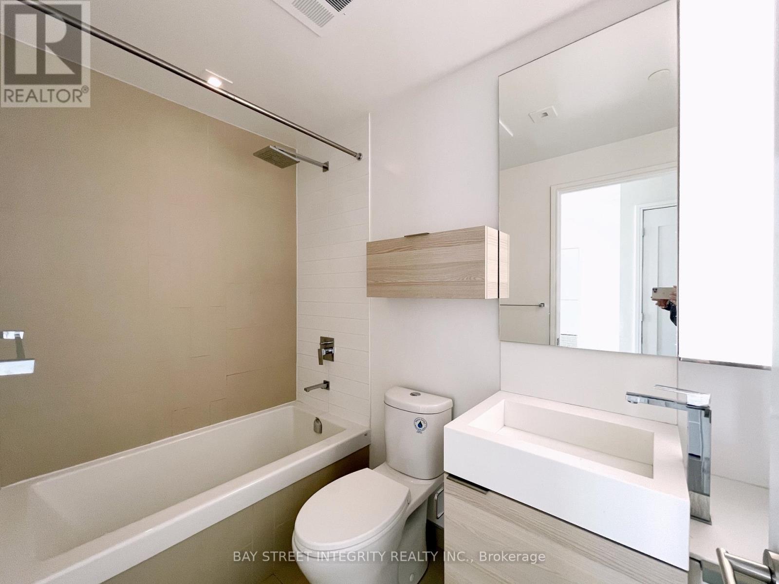 3004 - 88 Scott Street, Toronto (Church-Yonge Corridor), Ontario  M5E 0A9 - Photo 13 - C12593130