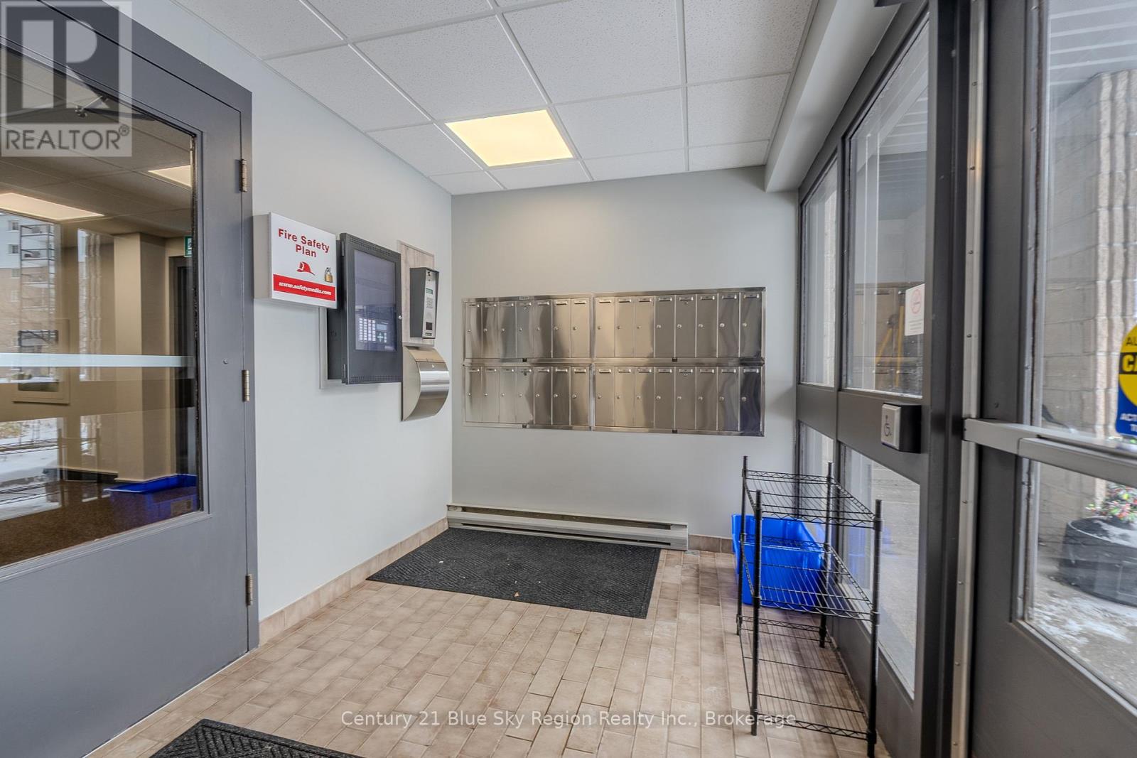 502 - 955 Stockdale Road, North Bay, Ontario P1B 9G3 - Photo 5 - X12590040