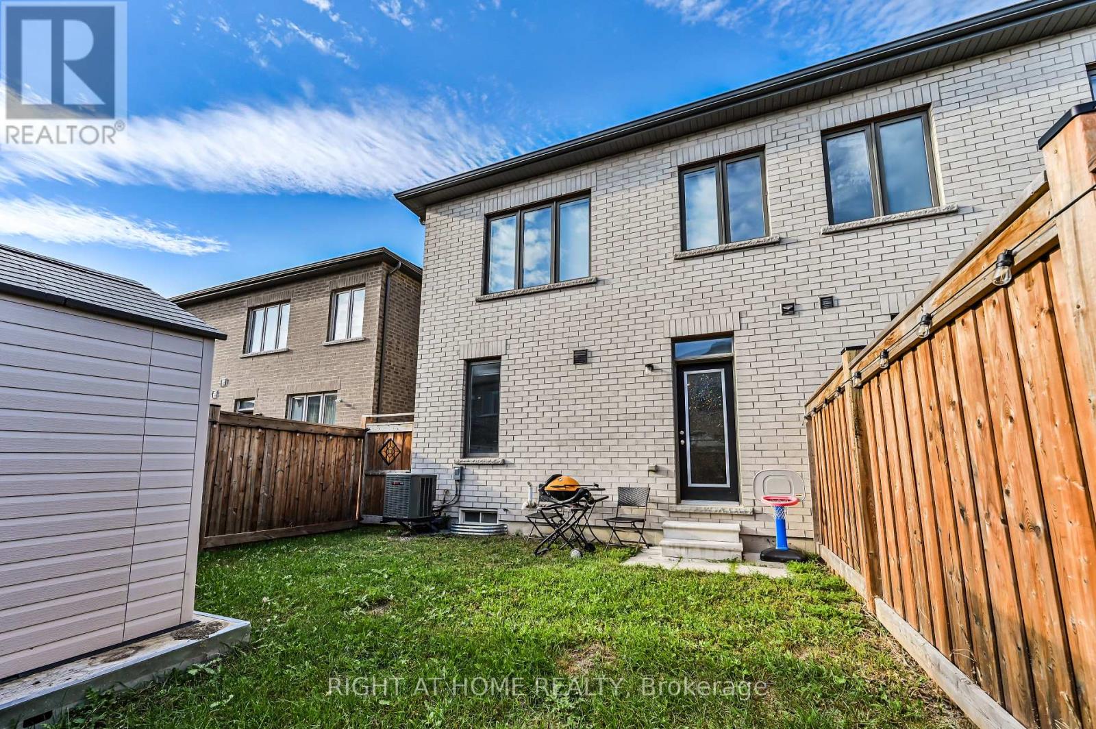 80 Conarty Crescent, Whitby, Ontario  L1P 0L4 - Photo 28 - E12593112