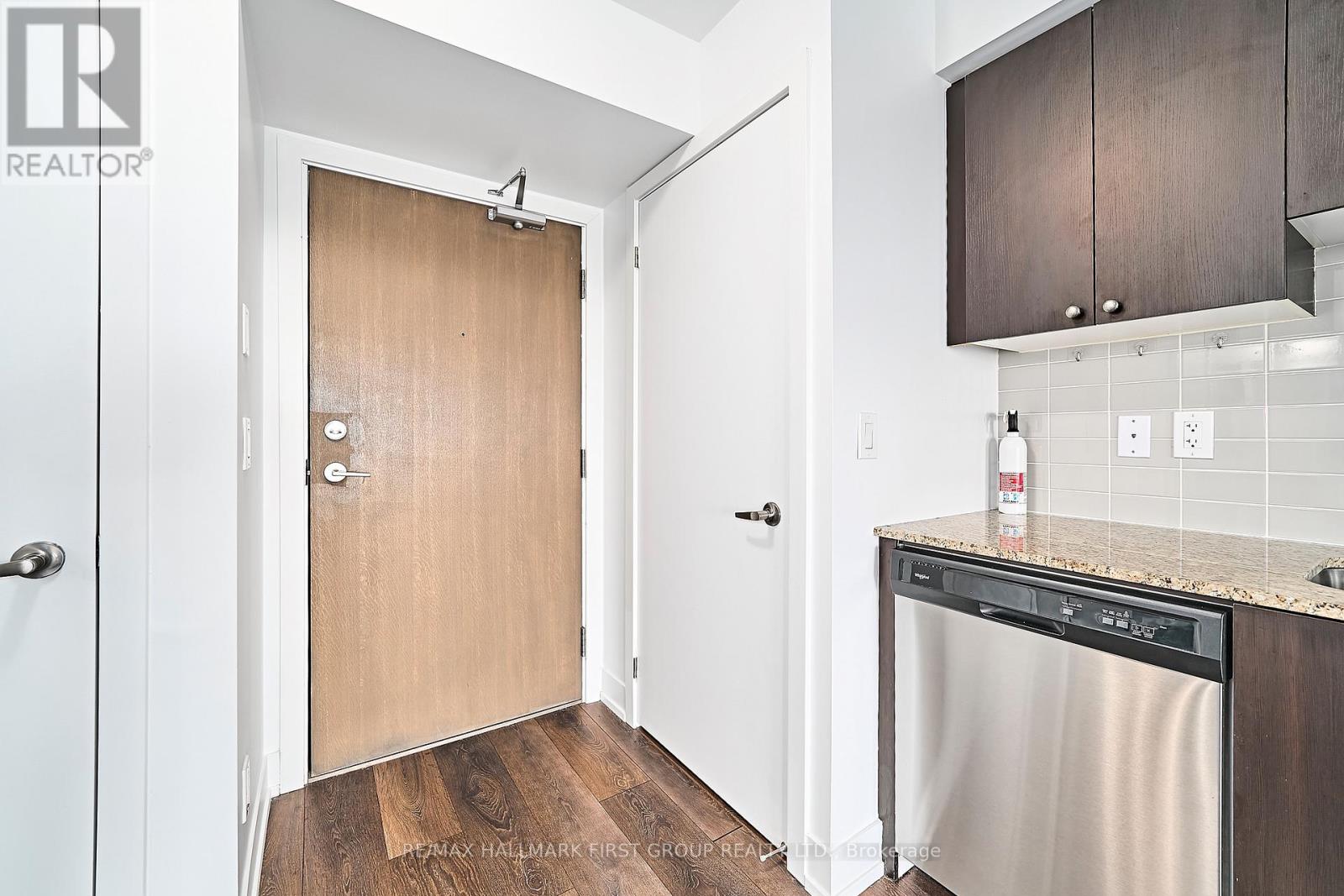 1403 - 1255 Bayly Street, Pickering, Ontario  L1W 0B6 - Photo 4 - E12593170