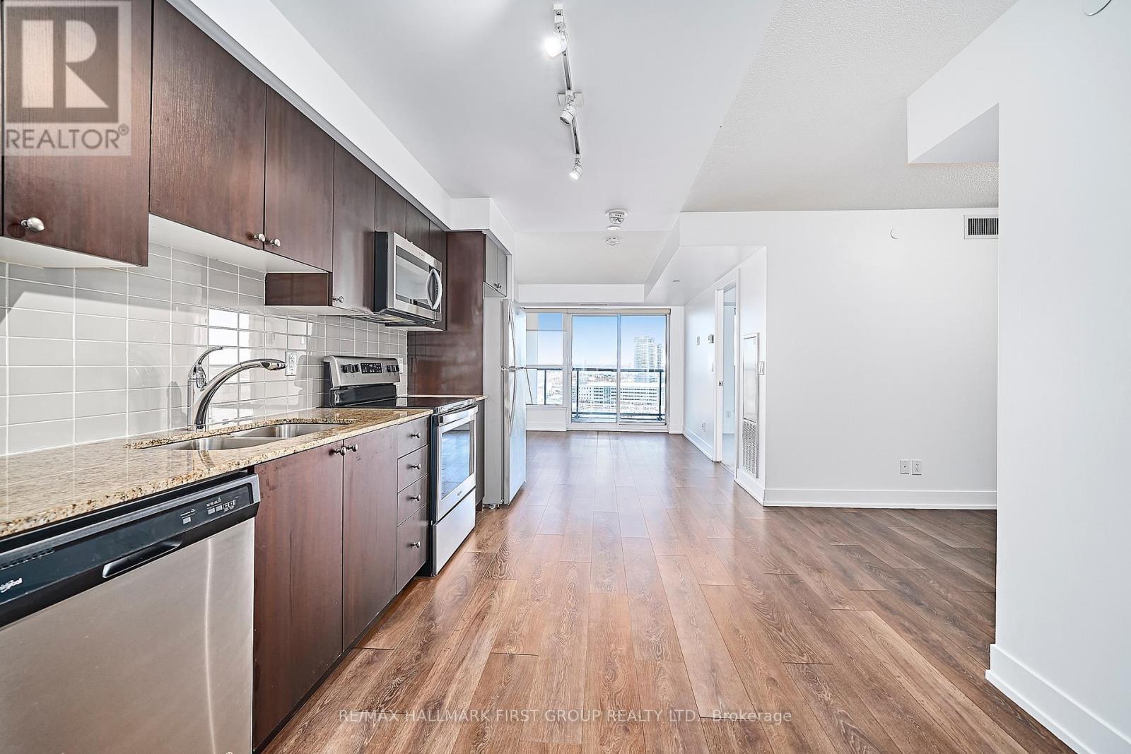 1403 - 1255 Bayly Street, Pickering, Ontario  L1W 0B6 - Photo 7 - E12593170