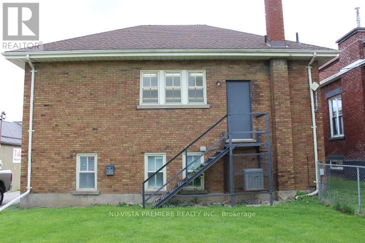 247 Main Street, Southwest Middlesex (Glencoe), Ontario  N0L 1M0 - Photo 14 - X12203614