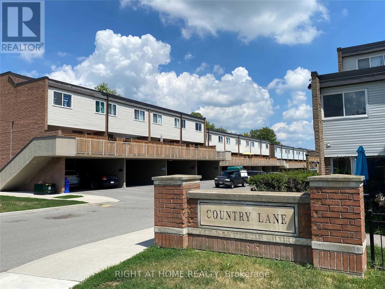 129 Milestone Crescent, Aurora, Ontario  L4G 3M2 - Photo 1 - N12593136