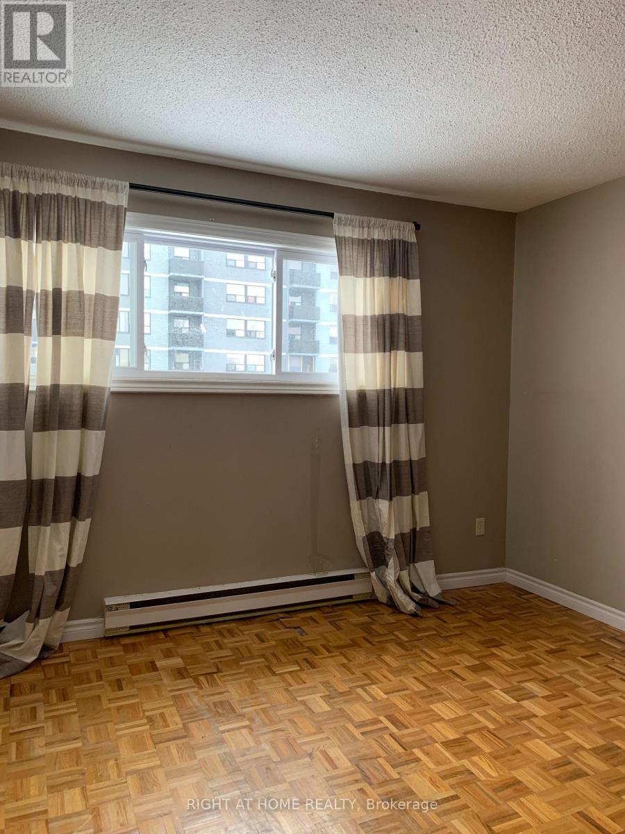 129 Milestone Crescent, Aurora, Ontario  L4G 3M2 - Photo 14 - N12593136