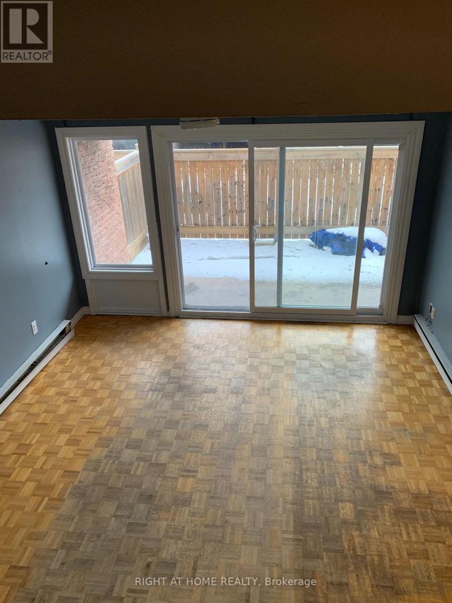 129 Milestone Crescent, Aurora, Ontario  L4G 3M2 - Photo 5 - N12593136