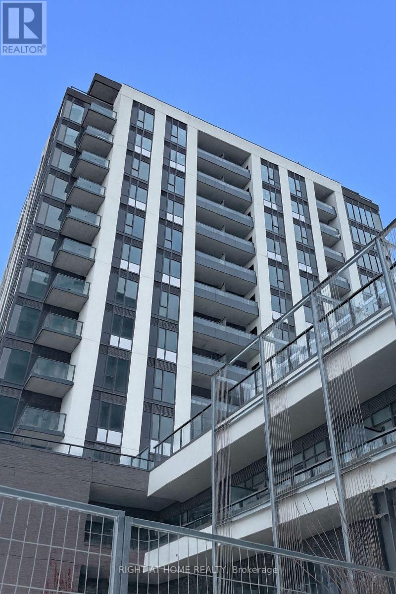 705 Davis Drive, Newmarket, Ontario  L3Y 0J1 - Photo 21 - N12593158