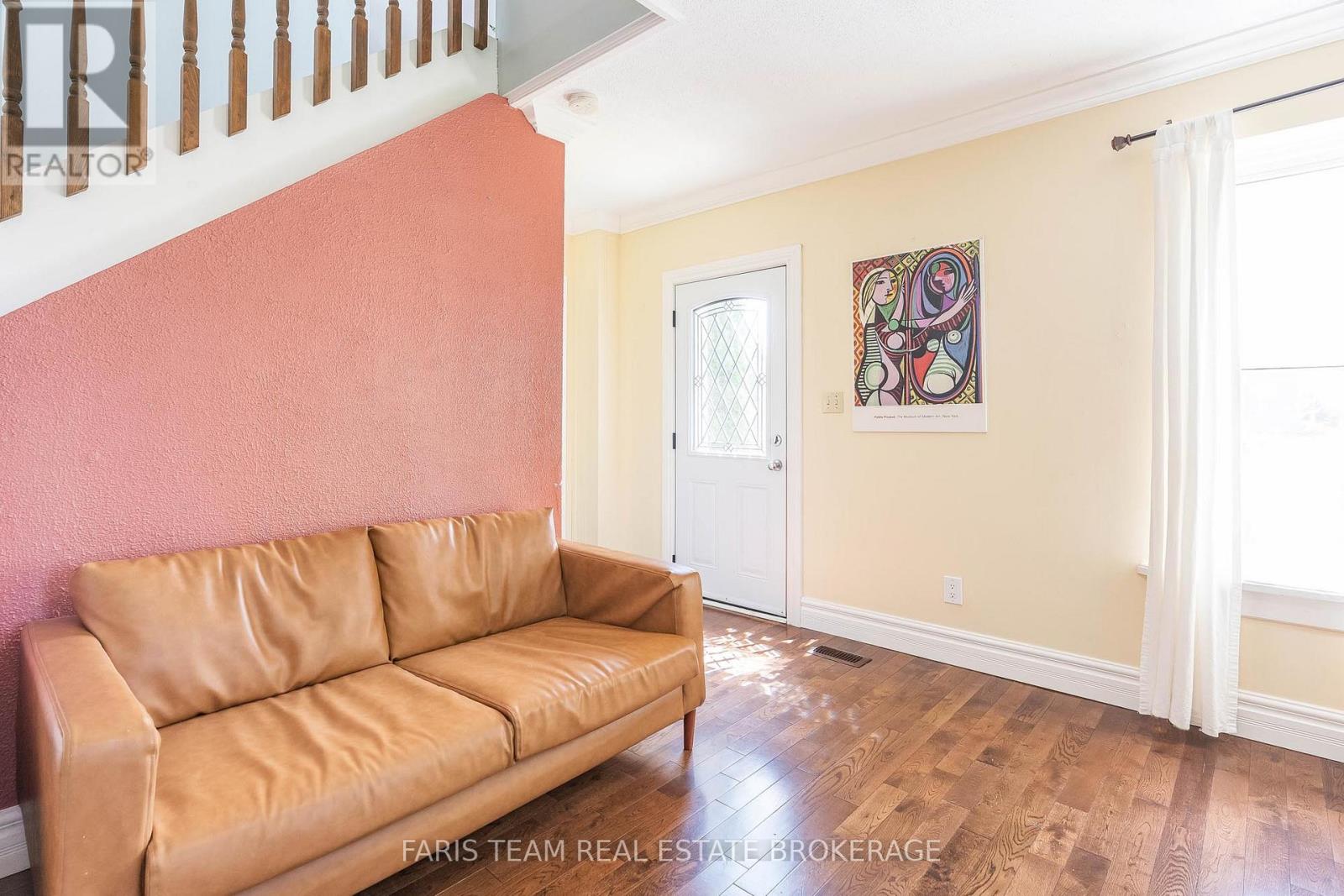 139 Veterans Lane, Tay (Victoria Harbour), Ontario  L0K 2A0 - Photo 10 - S12593168