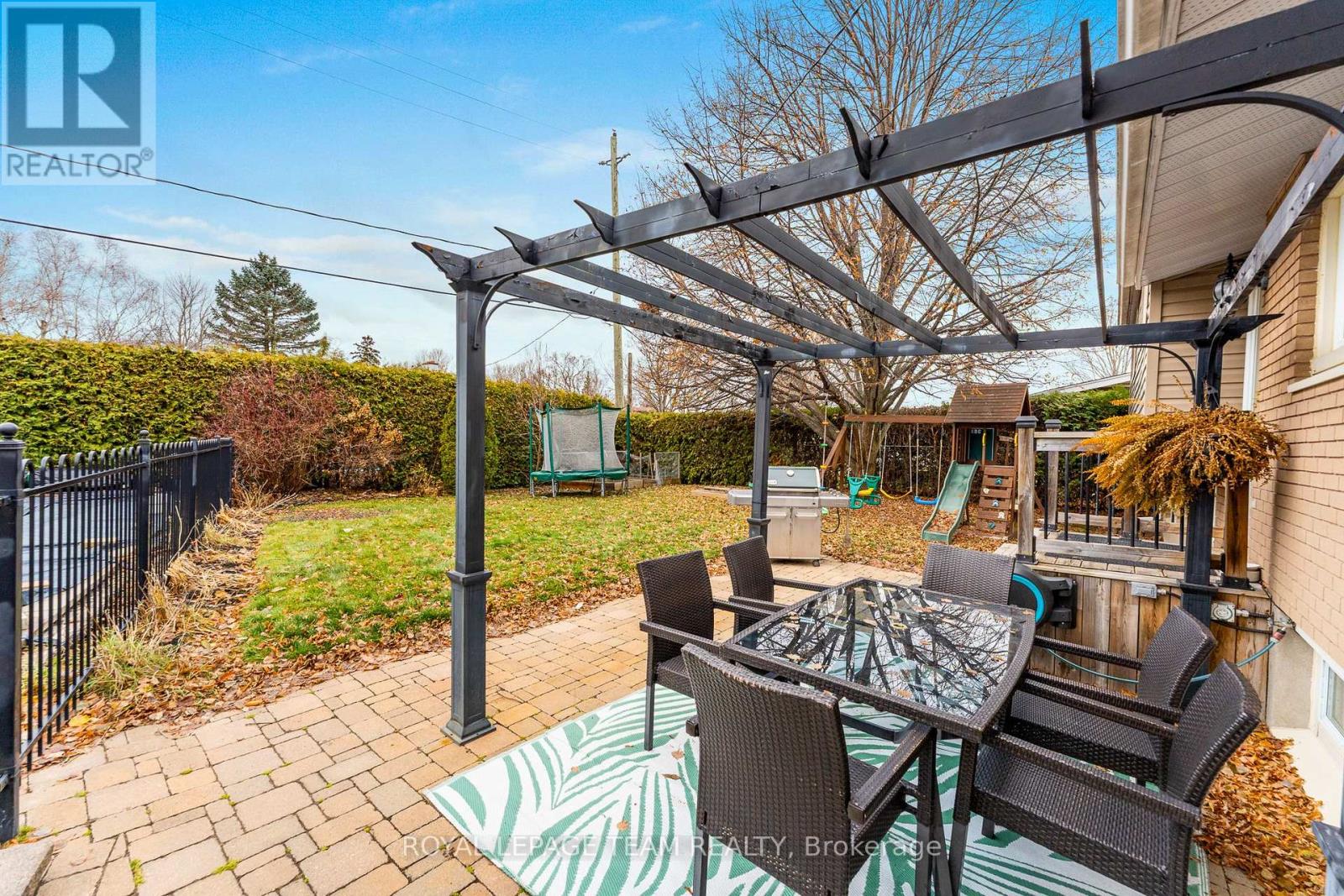 62 Crystal Beach Drive, Ottawa, Ontario K2H 5N1 - Photo 43 - X12586752