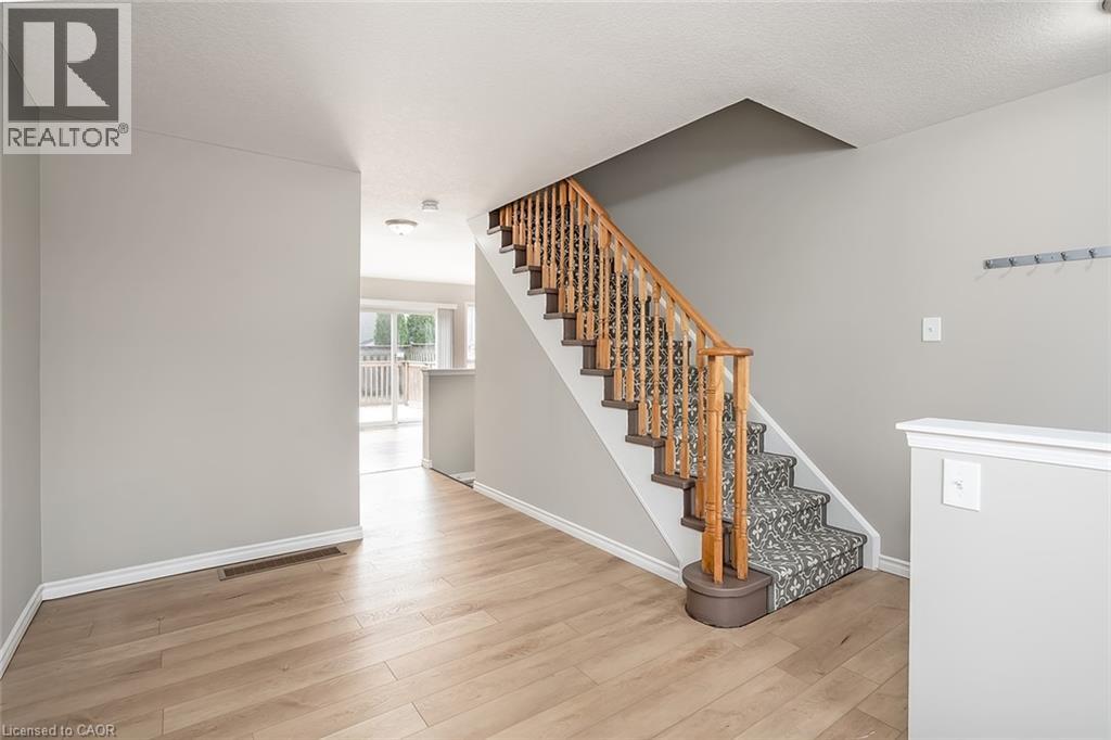 91 Cleghorn Drive, Binbrook, Ontario  L0R 1C0 - Photo 8 - 40791152