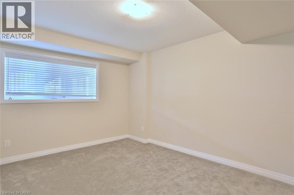 29 Ridgemount Street, Kitchener, Ontario  N2P 0J2 - Photo 3 - 40791380
