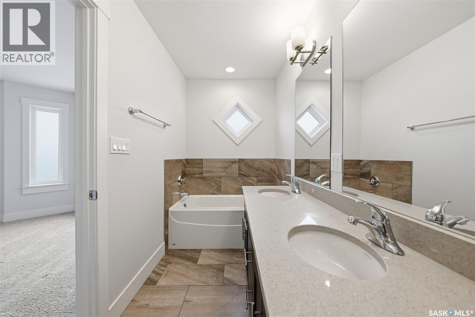 8 900 St Andrews Lane, Warman, Saskatchewan  S0K 4S4 - Photo 14 - SK025039