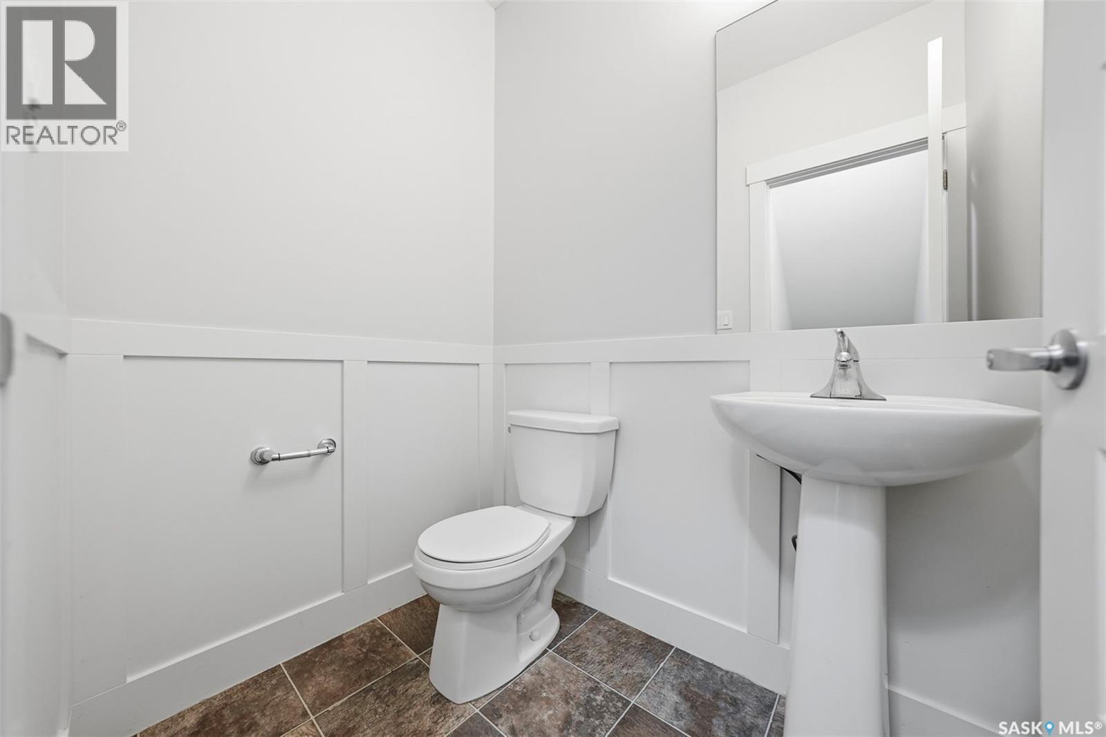 8 900 St Andrews Lane, Warman, Saskatchewan  S0K 4S4 - Photo 9 - SK025039