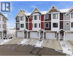 8 900 St Andrews Lane, Warman, Ca