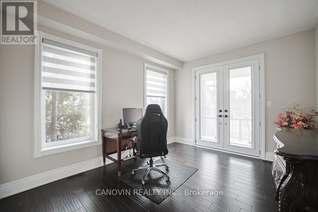 2353 Woodcrest Drive, Oakville, Ontario  L6M 4S2 - Photo 21 - W12593102